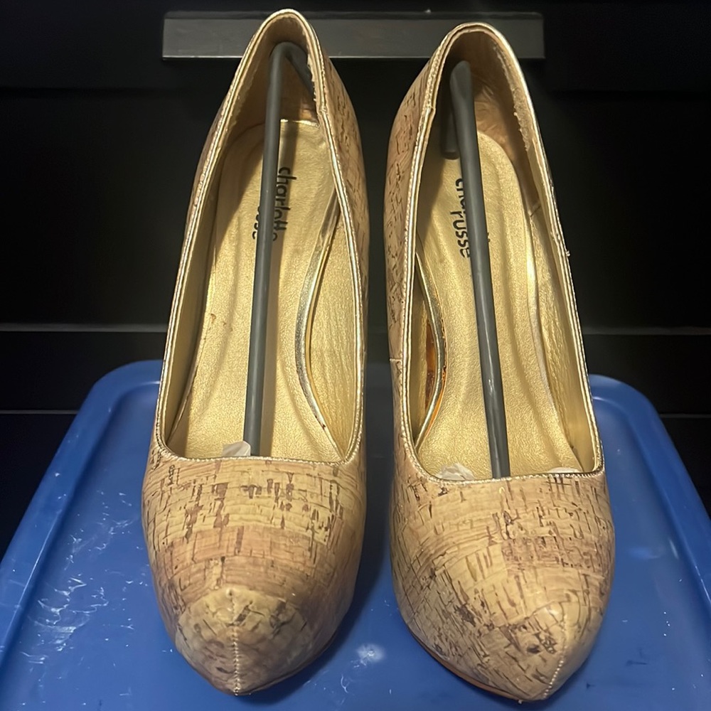 Charlotte Russe Pumps
